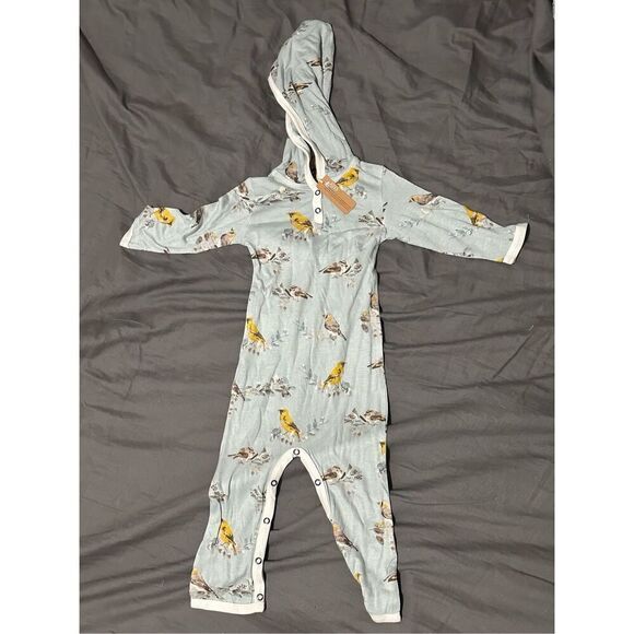 NEW WITH TAGS OUT OF STOCK MILKBARN Blue Bird Bamboo Hooded Romper size 6 months - Picture 1 of 9